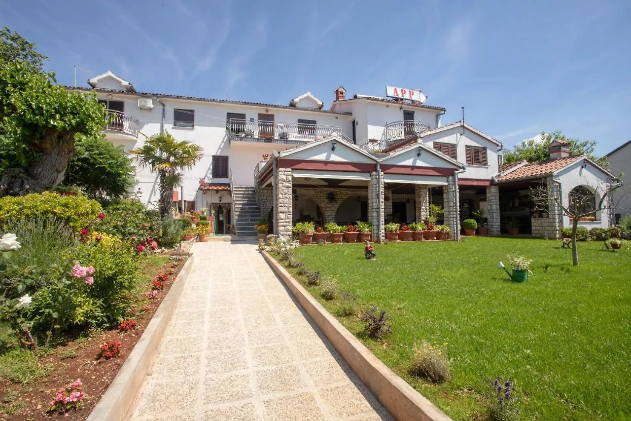 Apartments Ines Kanfanar