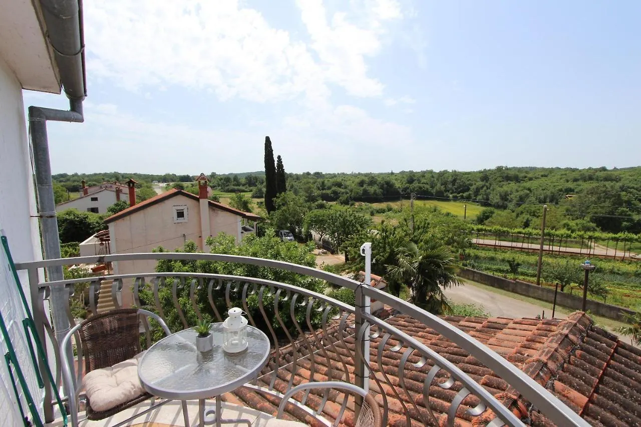 Apartments Ines Kanfanar