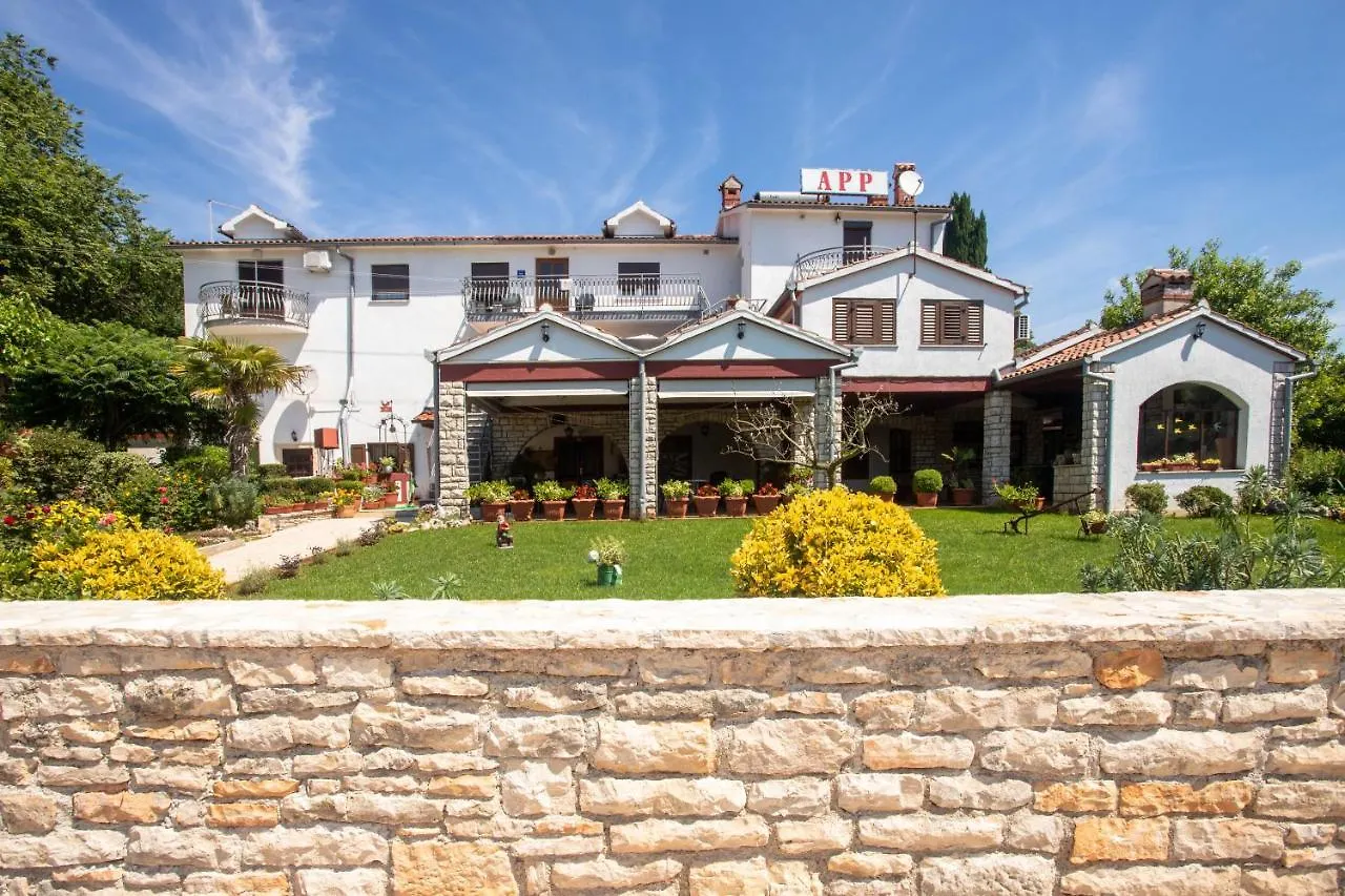 Apartments Ines Kanfanar