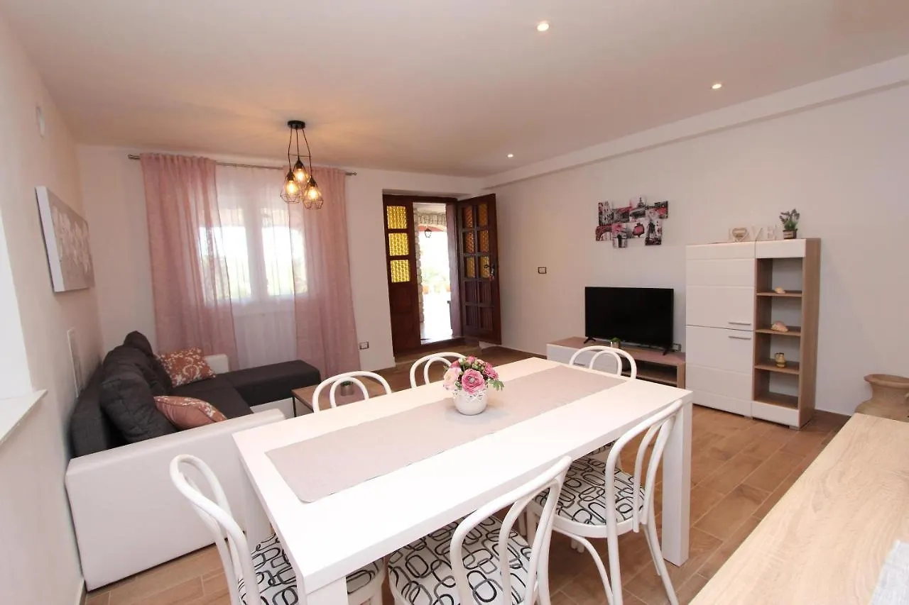 Apartments Ines Kanfanar