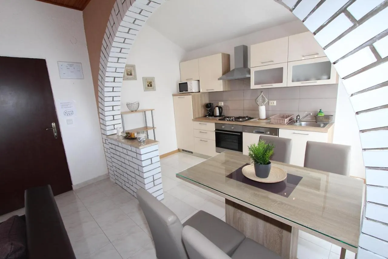 Apartments Ines Kanfanar